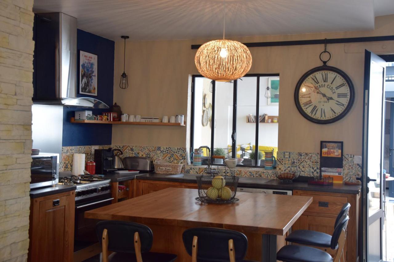 Le Petit Patio Bed and Breakfast Aigues-Mortes Εξωτερικό φωτογραφία